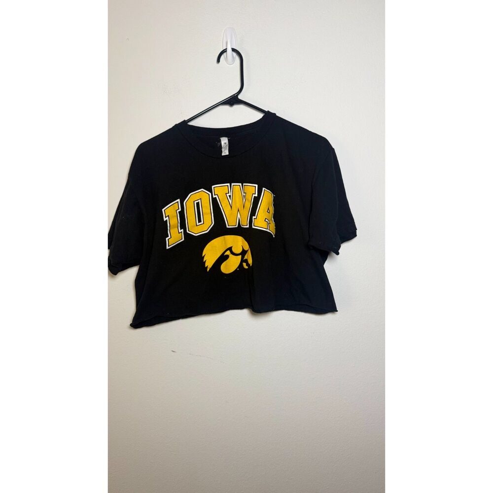 Iowa Hawkeyes Women’s Large Cropped T Shirt Black